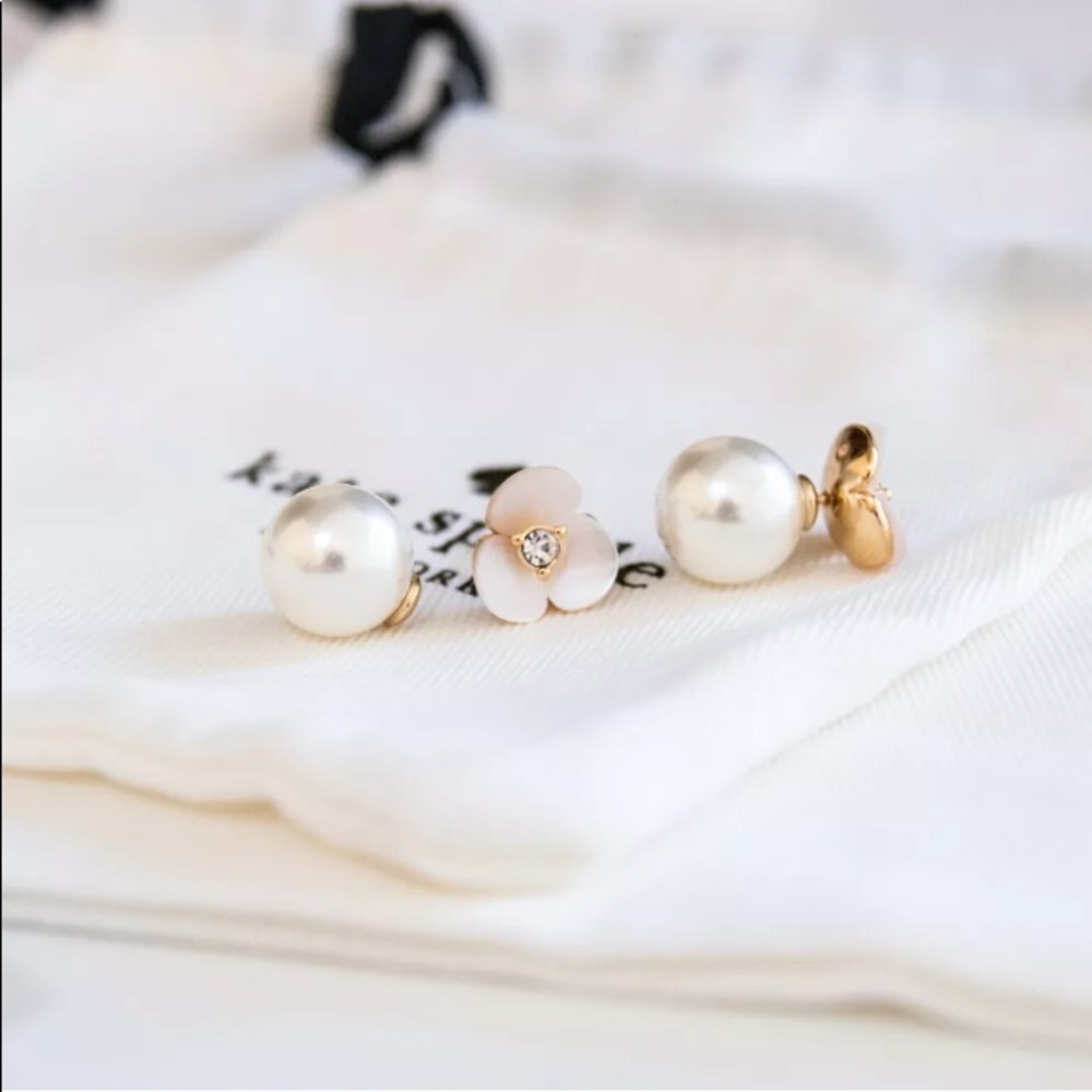 Kate Spade Pansy Reversible Pearl Flower Earring - Picture 6 of 6